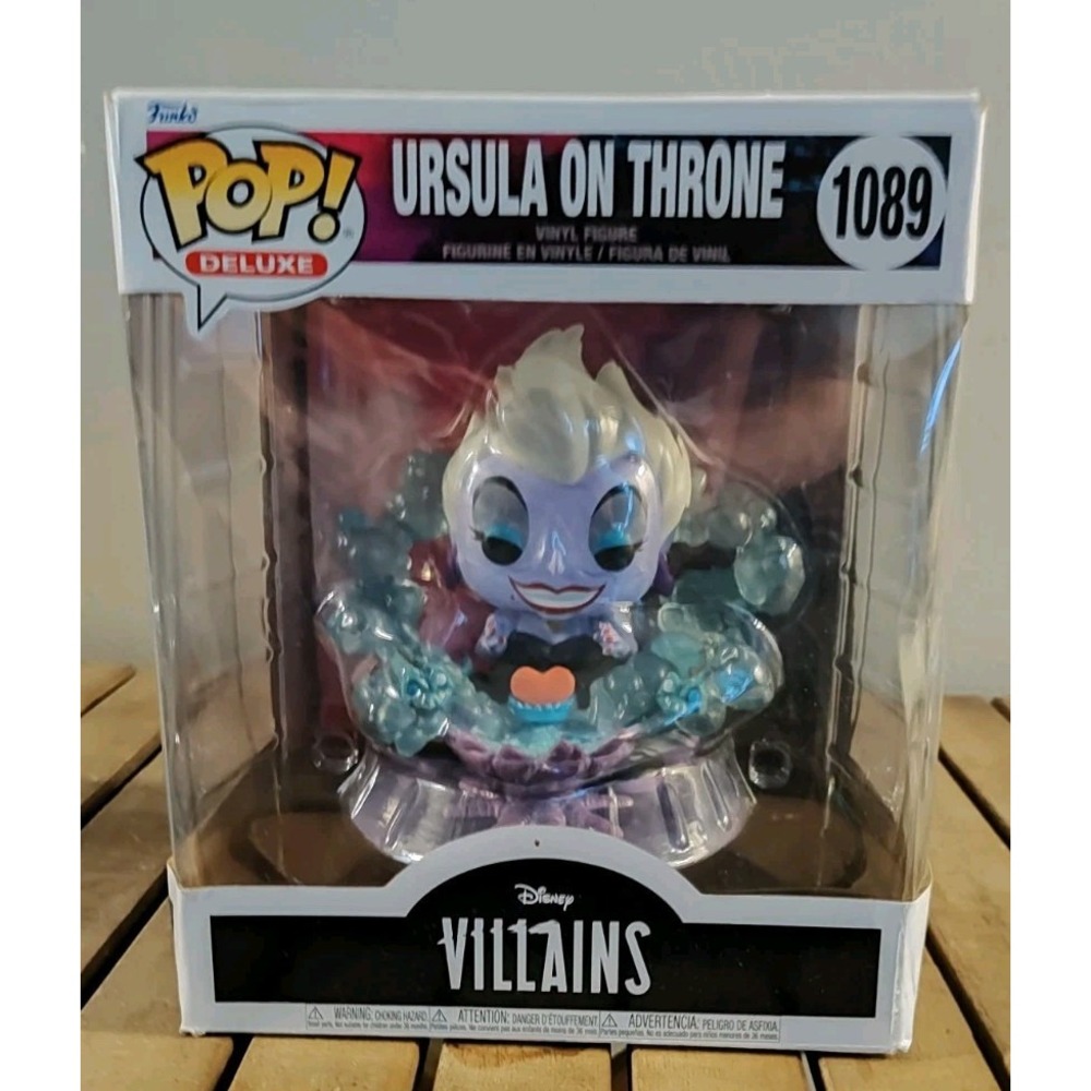 Funko Pop! Deluxe: Disney Villans - Ursula on Throne #1089